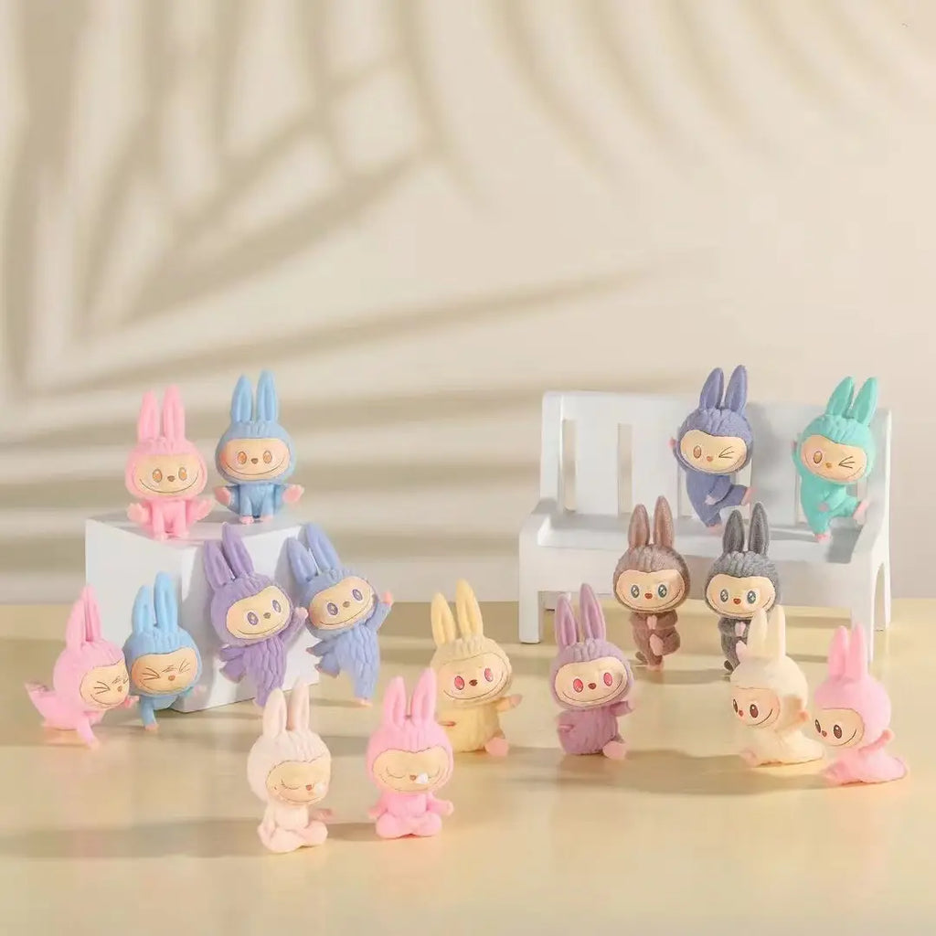 LABUBU MINI MARKET フィギュアセット Labubu fans flock to Beijing store after launch of mini dolls