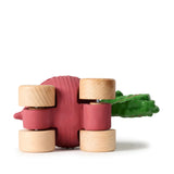 Oli & Carol Baby Cars: Betty the Beetroot