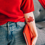 Tattly Pairs Maple Leaf Tattoo