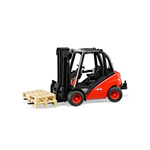 Bruder® H30D Forklift with 2 Pallets